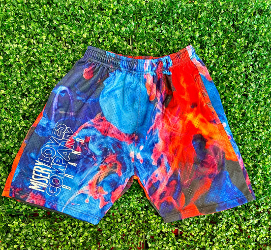 OUTTER WORLD GRAPHIC SHORTS
